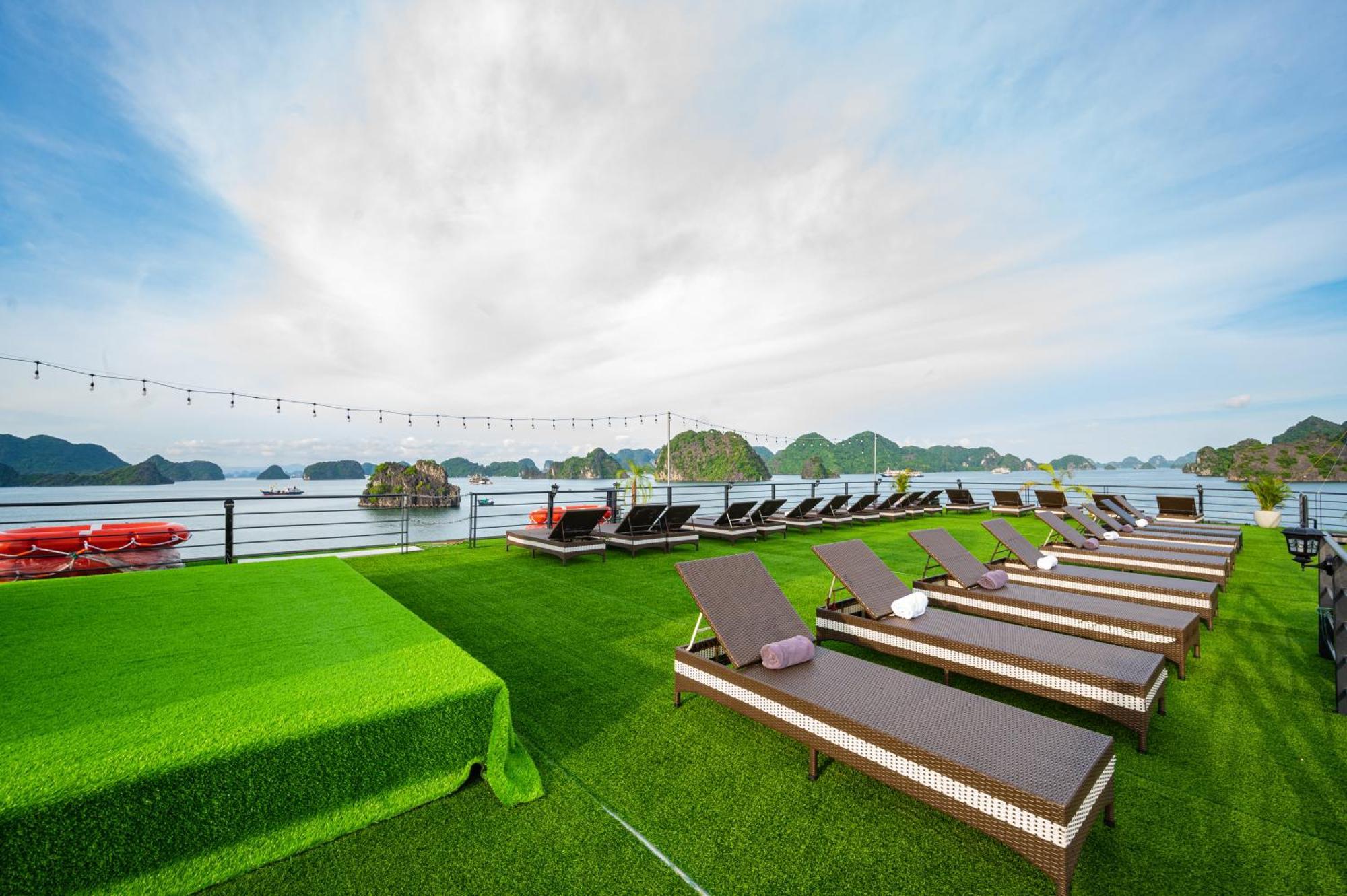 Velar Of The Sea Hotell Ha Long Eksteriør bilde
