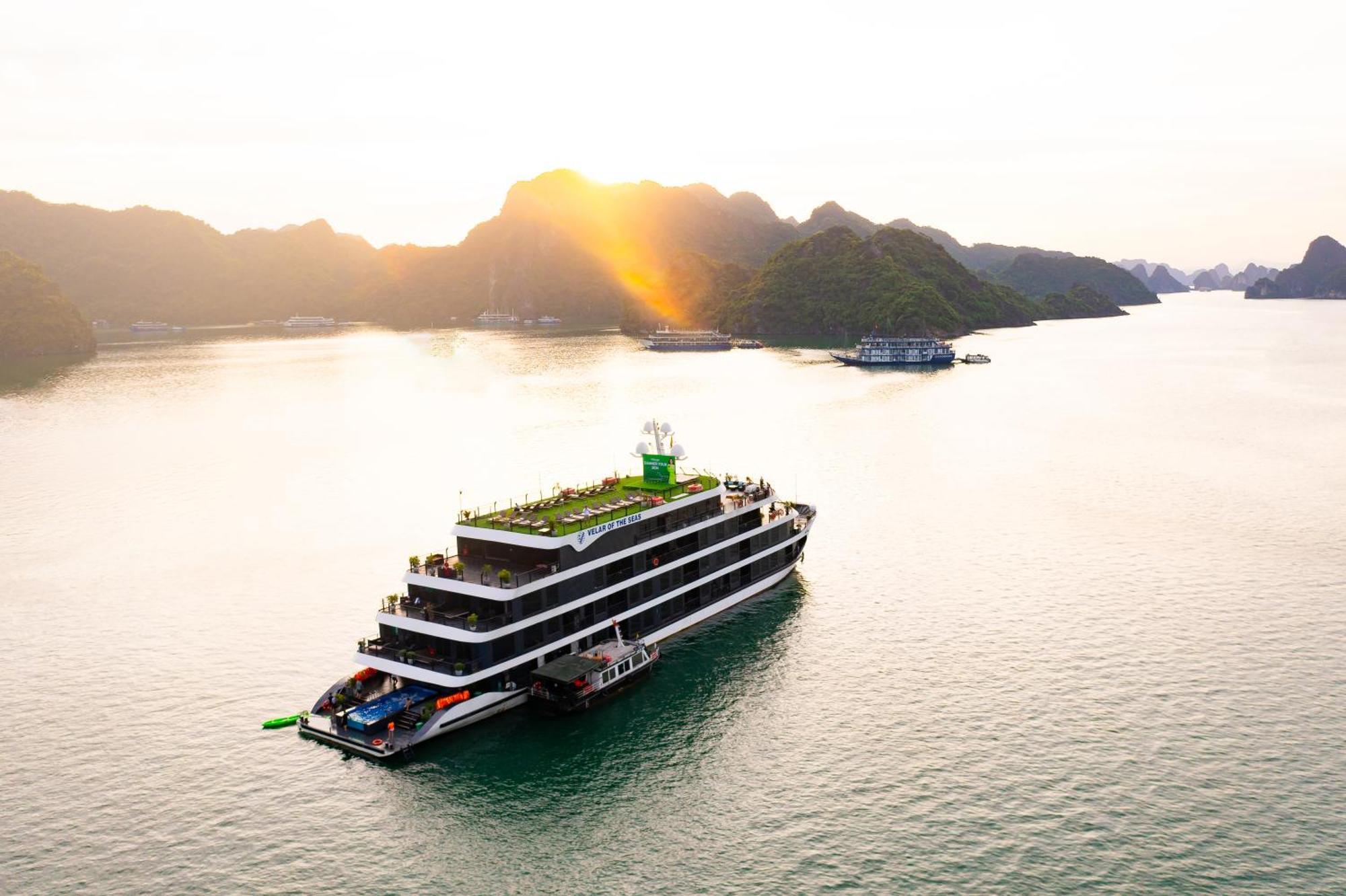 Velar Of The Sea Hotell Ha Long Eksteriør bilde